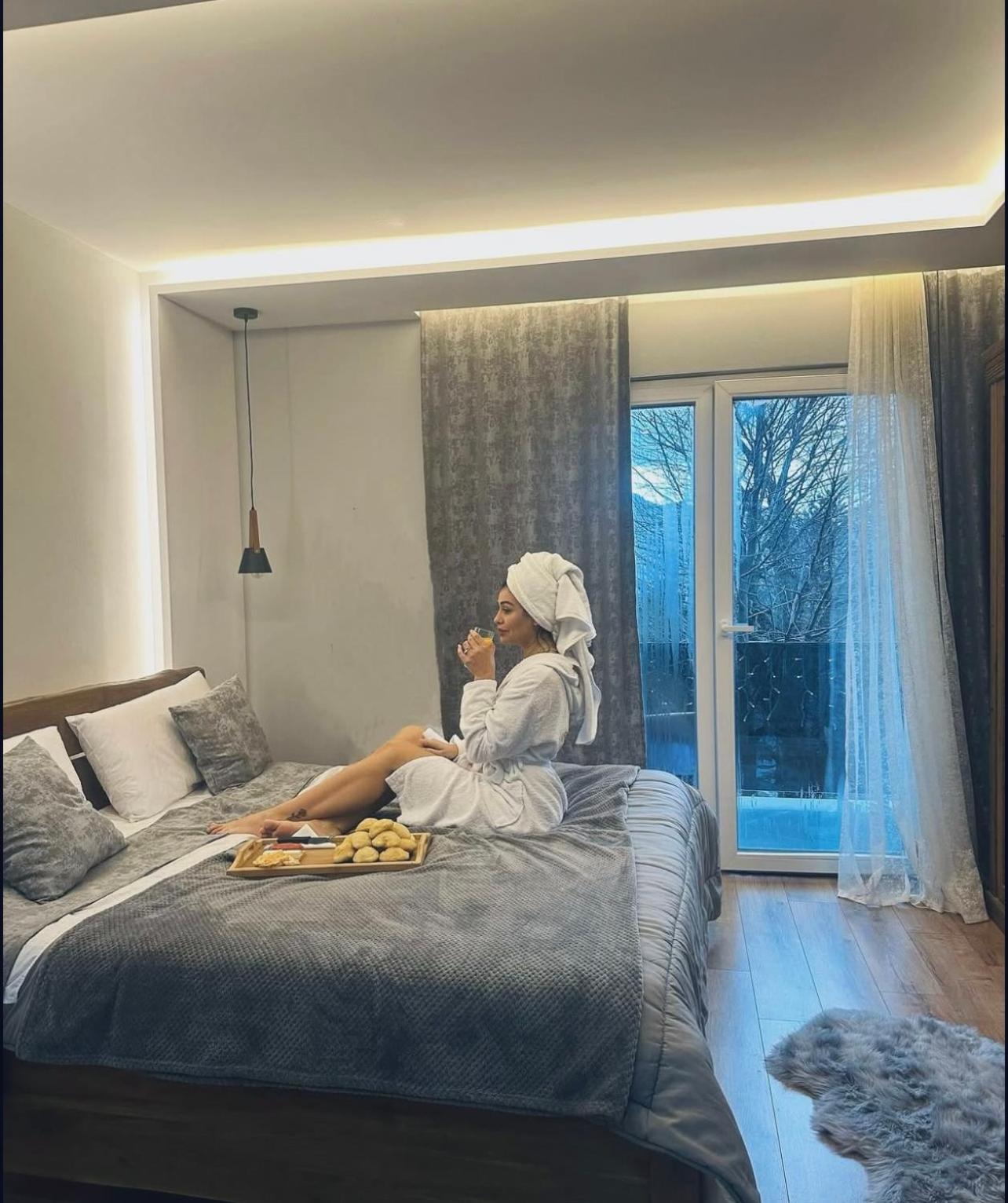 Vila Alpini Razem Luaran gambar